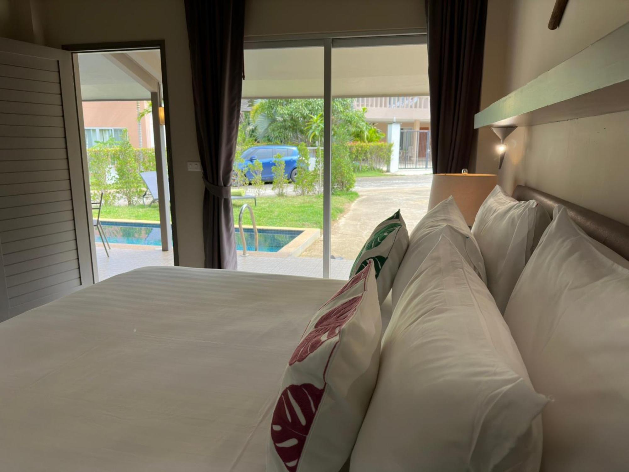 Sakoo Valley Naithon Beach Екстер'єр фото