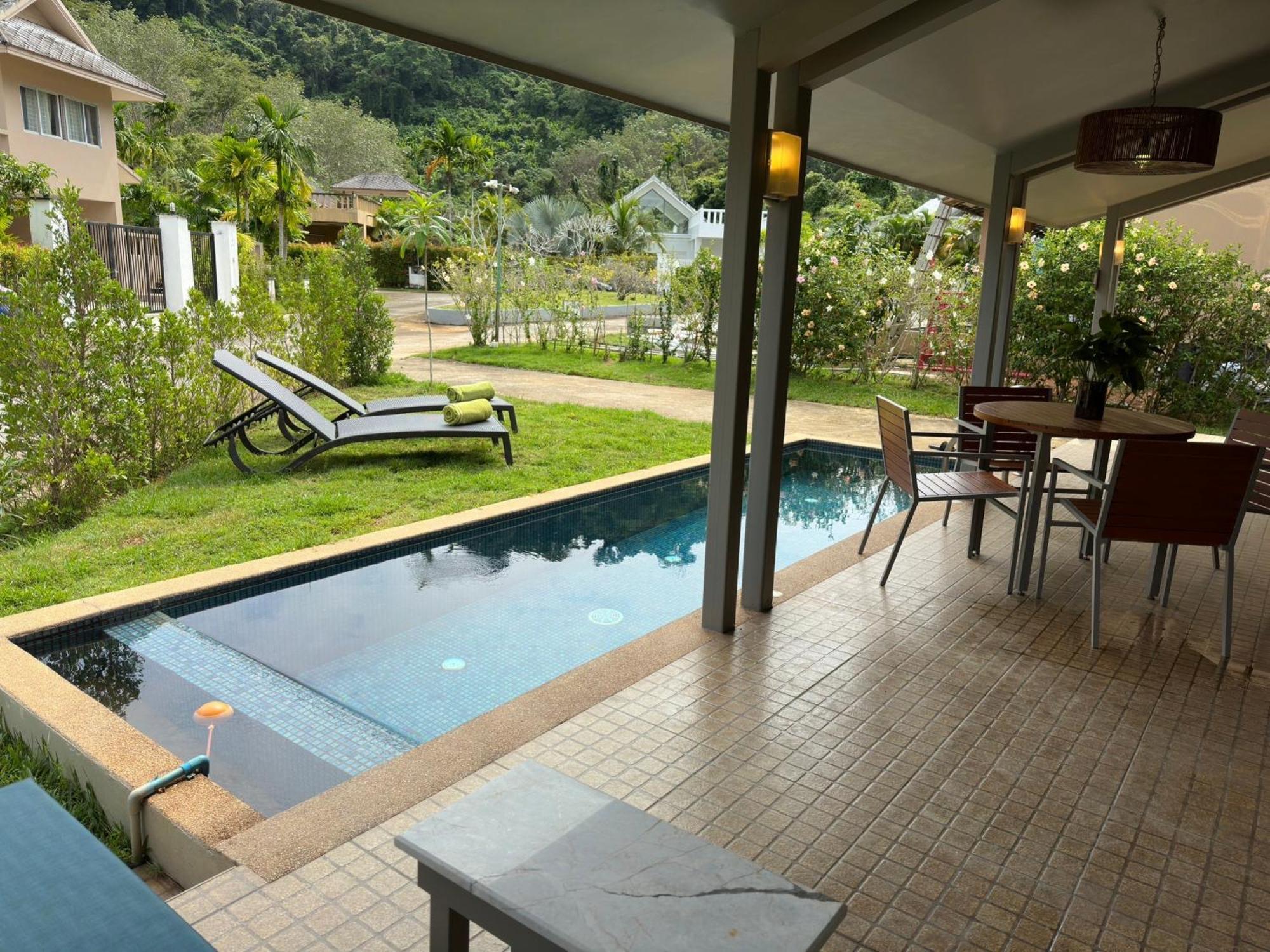 Sakoo Valley Naithon Beach Екстер'єр фото